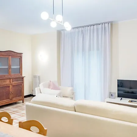 Luna - By The Apartamento Lesa